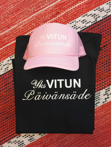 Yks Vitun Päiväsäde-paita