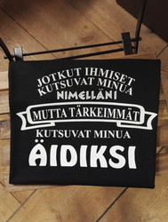 Tärkeimmät kutsuvat ÄIDIKSI/MUMMIKSI/ MUMMOKSI