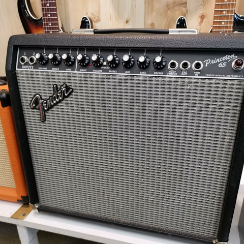 Fender Princeton 65 - kitaravahvistin