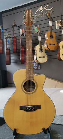 Landola CG-3712  E 12-strängad,elektroakustisk, begagnad