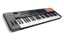 M-AUDIO  OXYGEN 49 (4th generation)  USB-midi keyboard
