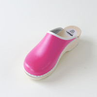 Clogs, peony