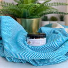 Chevron Hamam-pyyhe & Oliiviöljy Hamam-saippuapaketti