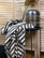 Hamam-pyyhe PELLAVA Zebra Musta Käsinkudottu 176 x 100, 50% pellavaa 50% puuvillaa