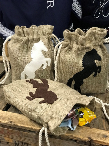 Horse candybag, black horse