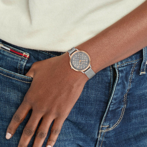 TOMMY HILFIGER- Naisten rannekello.