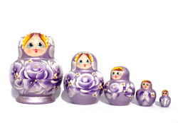 Koristeellinen violetti kukkamaatuskanukke (5 nukkea sisäkkäin)