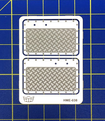 HME-038, Aluminium door panels