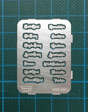 Chrome emblem set