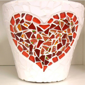 Mosaic flower pot with heart motif
