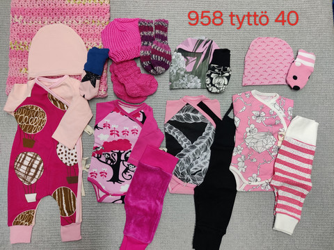 Pakkaus tyttö koko 40 nro 958