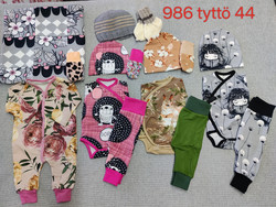 Pakkaus tyttö koko 44 nro 986