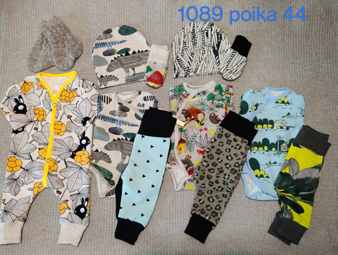 Pakkaus poika koko 44 nro 1089