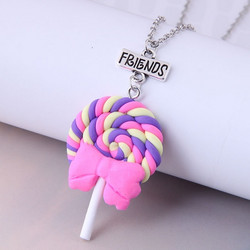 Friends-koru, Pink Lollipop -pinkki tikkari