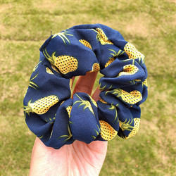 Donitsi/Scrunchie|SUGAR SUGAR, Pineapple Scrunchie in Dark Blue