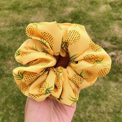 Donitsi/Scrunchie|SUGAR SUGAR, Pineapple Scrunchie in Yellow
