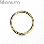 Lävistysrengas 0,8mm, Titanium Bendable Hoop in Gold