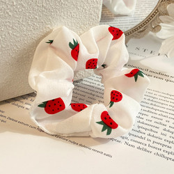 Scrunchie|SUGAR SUGAR, Strawberry  -valkoinen mansikka hiusdonitsi