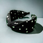 SUGAR SUGAR®, Monroe Hairband -musta comfy-hiuspanta