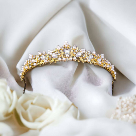 ROMANCE|Princesse -kullanvärinen romanttinen tiara helmin