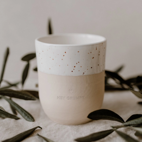 Muki, Hey Grumpy Mug -käsintehty korvaton tekstimuki