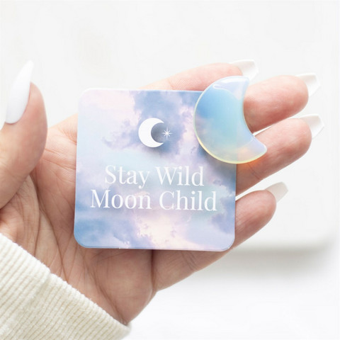 Stay Wild Moon Child -opaliitti kuunsirppi onnenkivi lahjapussissa