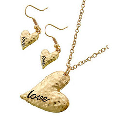 Korusetti, Golden Love