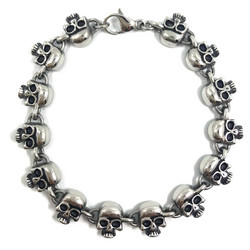Kirurginteräsrannekoru, Small Skulls (pääkallo)