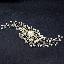 Hiuskoru/ROMANCE, Adorable Headpiece with Pearls in Gold