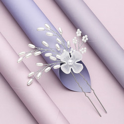 Hiuskoru, hiuskampa/Small Flower Hairpiece with Pearls