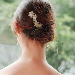 Hiuskoru, nutturaneula/ROMANCE, Simple Flower Hairpiece in Gold
