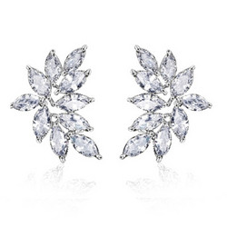 Kristallikorvakorut, ATHENA BRIDAL|Luxurious Cluster Earrings
