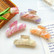 Hiussolki|SUGAR SUGAR, Pastel Stripes Clip -roosa & beige hainhammas