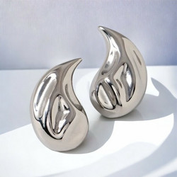FRENCH RIVIERA|Ava Silver Earrings  -kirurginteräsnapit (kaksi kokoa)
