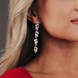 FRENCH RIVIERA|Selina Earrings -kirkkaat juhlakorvakorut (kaksi väriä)