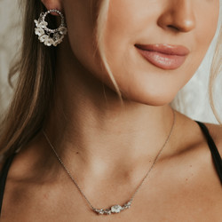FRENCH RIVIERA|Jenine Earrings -kirkkaat juhlakorvakorut kukin (kulta)