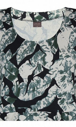 Mekko isolla lehtikuviolla (tulppaanimalli)