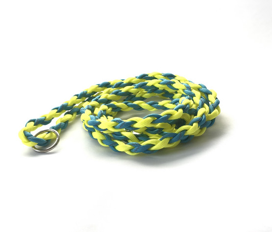 Paracord-hihna, 180cm (pistoolilukko)