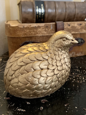 Messinginvärinen koristelintu, Chic Antique