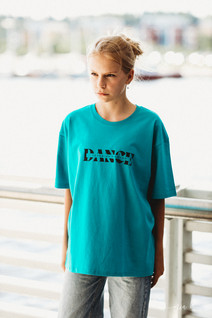 Logollinen oversize t-paita, DANCE - tekstillä