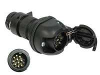Adapteri 13N-> 7N, CAN-väylä autoon liitettäessä kärry jossa LED valot