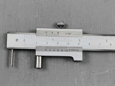 Helios Preisser Piirtomitta 200mm rullaohjaimella