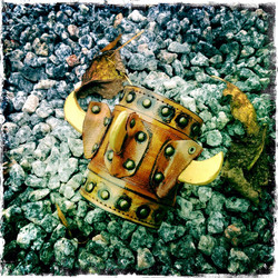 Ranneke nahka kynsin, Steampunk henkinen
