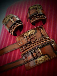 SteamPunk Cuff / Wdesign