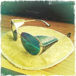 SteamPunk & Vintage style sunglasses with Long side protect - with Mirror Lenses