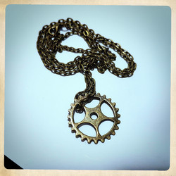 Gear Neclace