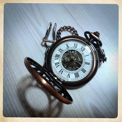 Mechanical pocketwatch, copper colour
