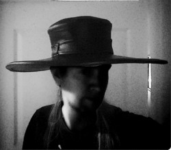 Leveälierinen Hattu, käsinvalmistettu, nahkaa, ruttotohtorihattu, cowboy