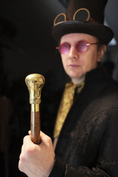 Walking Cane with Brass Decor top Head - Gentleman style - Steampunk walking cane - Gentleman