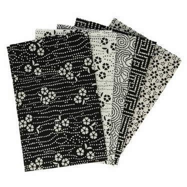 Tissu de Marie Fat quarter bundles: Käsityöpuuvillalajitelma 5 x 50x57cm (Wisdom white)
